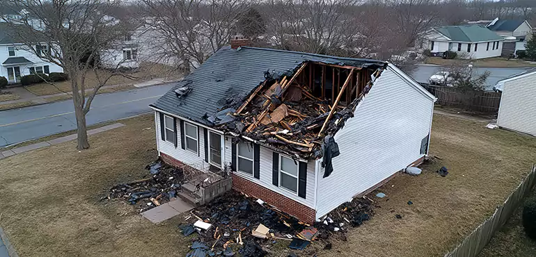 Why Choose Us for Selling Damaged House in Scottsdale, AZ?