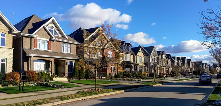 Why Choose Us for Selling Your Foreclosed House in Scottsdale, AZ?